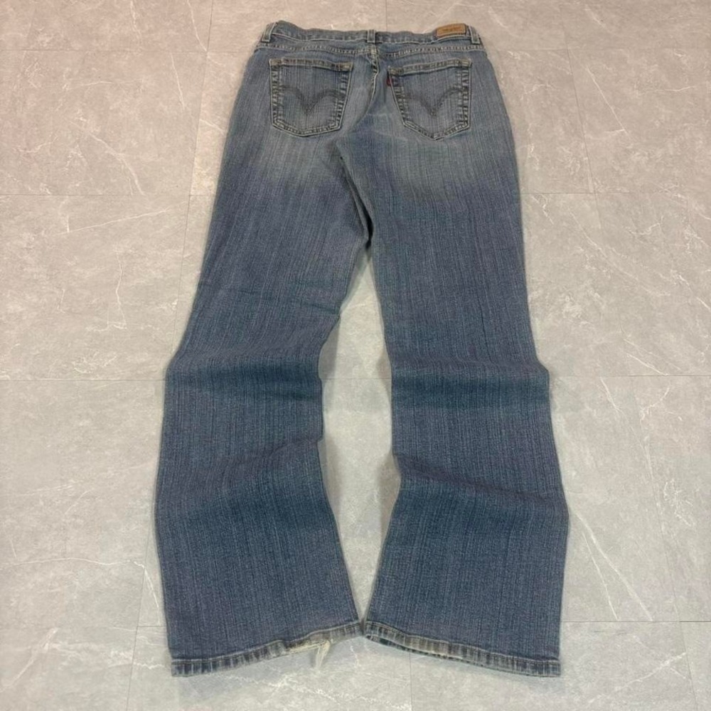 Levi's 550 blue‎ bootcut jeans Size 8" #denim #flared